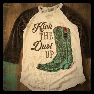 Western style 3/4 sleeve top